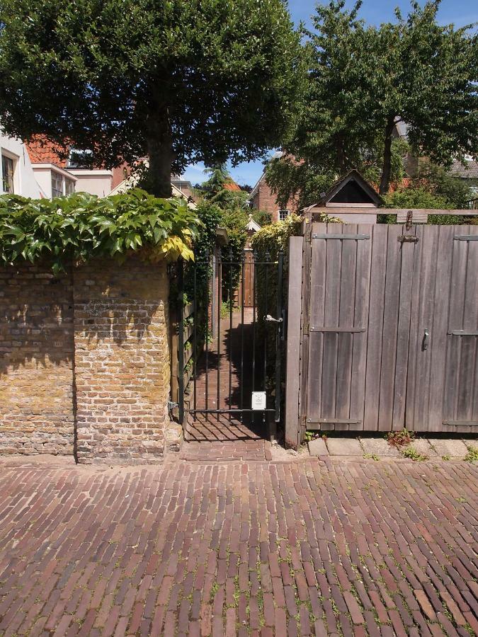 B&B De Zeeuwse Ruyter 브리엘 외부 사진